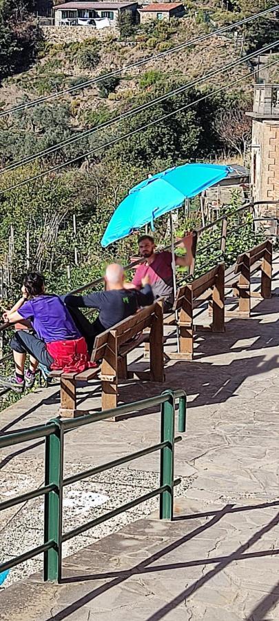 Ostello Ninin De Ma' Framura Kültér fotó